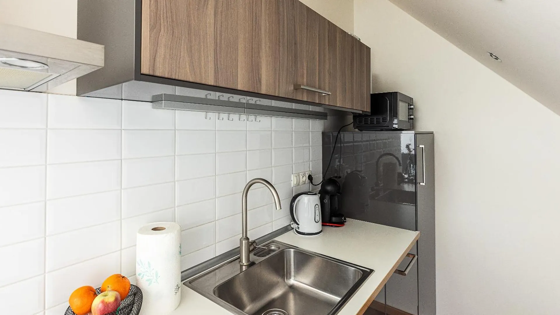 Modern Attic With Terrace - Machova Apartamento Praga